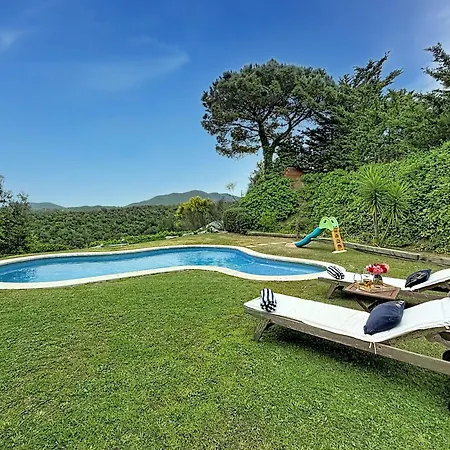Ayala Arenys De Munt Сasa de vacaciones